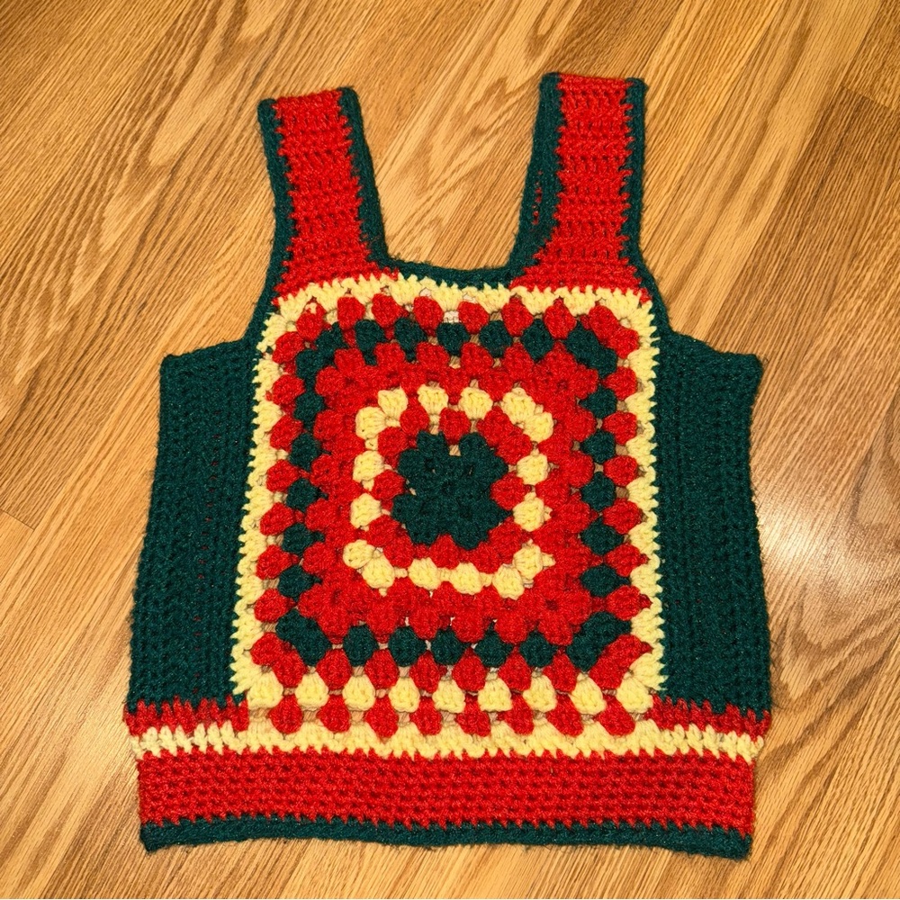 Vintage homemade crocheted granny square Sweater Vest‎ medium